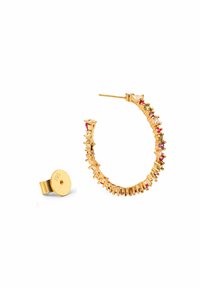 Boucle d'oreille en or avec des pierres colorées et des accents texturés. Comprend un fermoir rond avec gravure. Design circulaire.