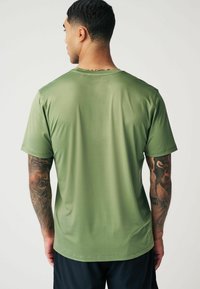 Next ACTIVE TEXTURED STANDARD - Basic póló - sage green