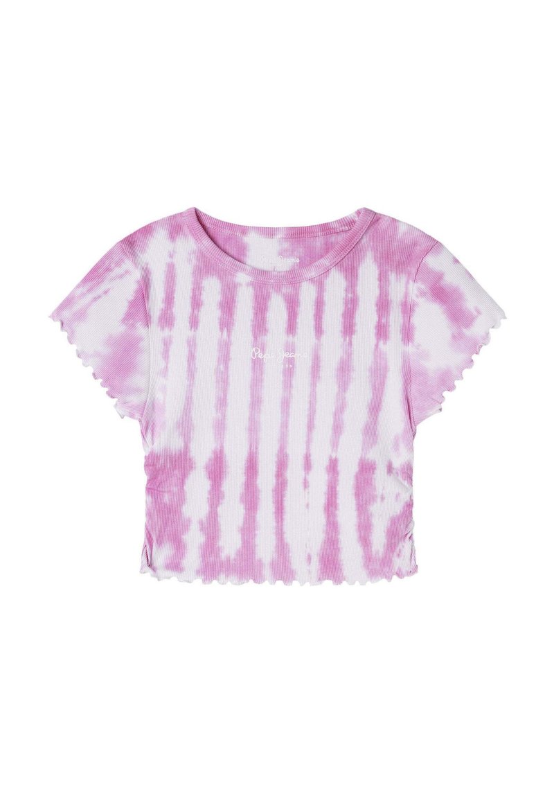 Krátký rukáv, zkrácený tričko v bílé barvě s růžovými pruhy tie-dye. Žebrovaná textura s vlnkovaným lemem a vyšívaným logem na přední straně.