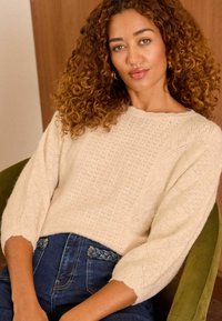 Love & Roses STITCH DETAIL SCALLOP - Pulover - ivory white