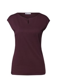 Unselected, rustic rouge