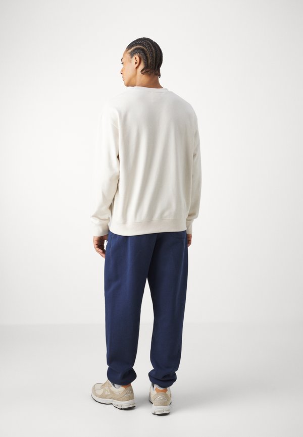 SPORT ESSENTIALS - Tracksuit bottoms3
