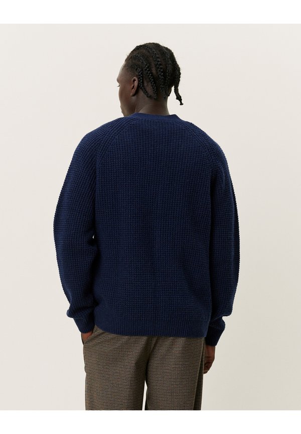 GRADY WAFFLE - Cardigan3