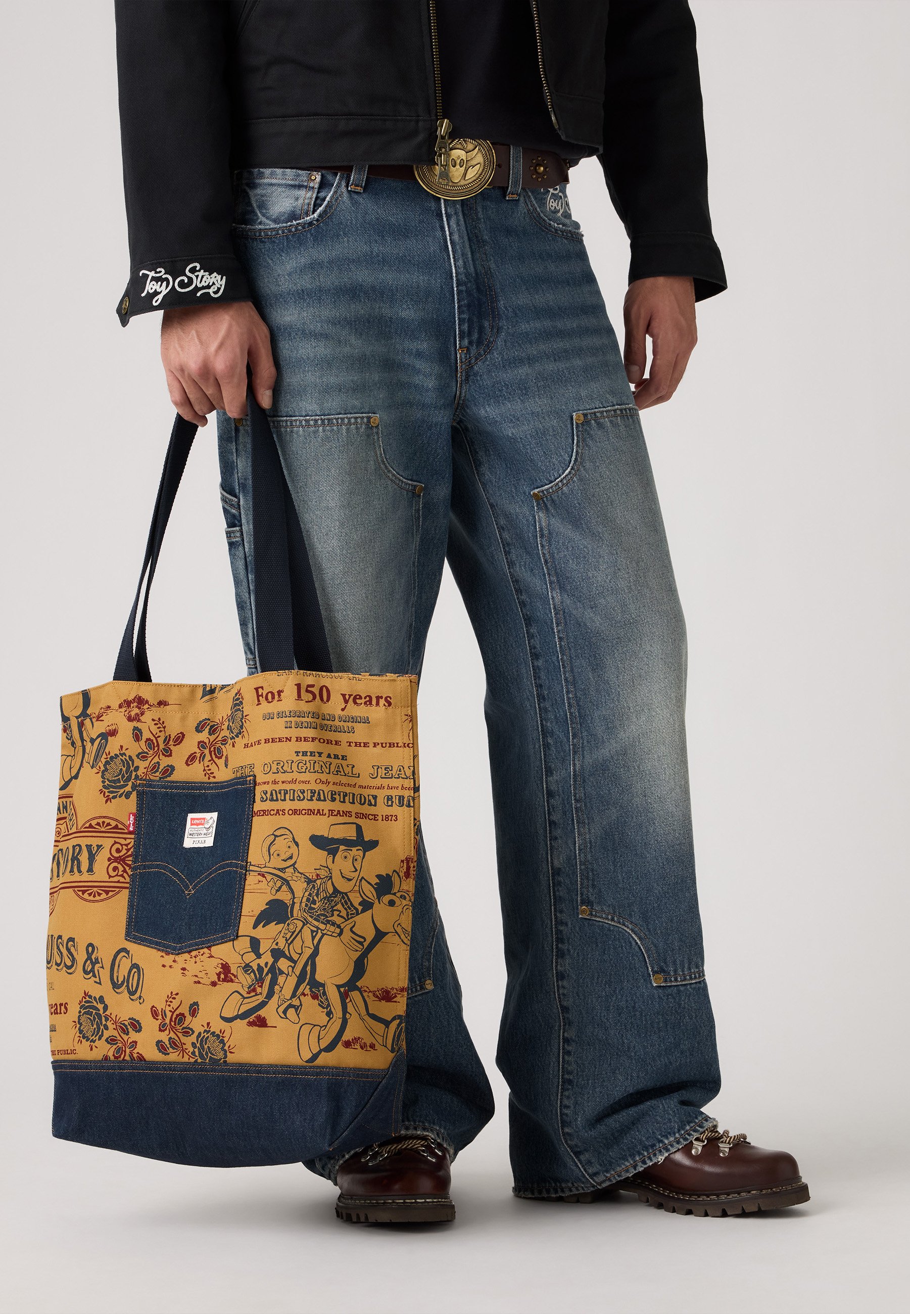 バッグ LEVI'S x Toy Story AOP Tote Bag \"Beige\" LEVI'S x Toy Story AOP Tote Bag 