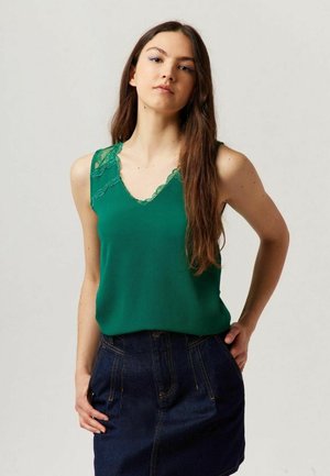 Top - green