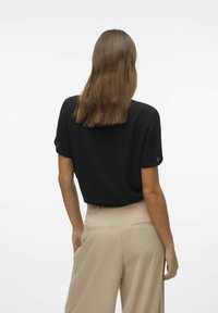 Vero Moda VMMENNY - Užsagstoma palaidinė - black
