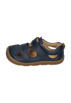 Marineblaue Leder-Kindersandale mit zwei verstellbaren Klettverschlussriemen, hellbrauner Sohle und ausgespartem Design für Atmungsaktivität.