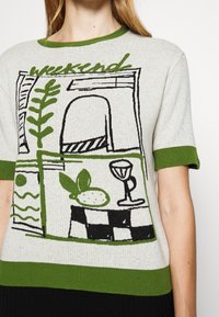 WEEKEND MaxMara Trui - green