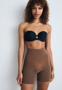 Spanx EVERYDAY SEAMLESS SHAPING - Pants - chestnut brown