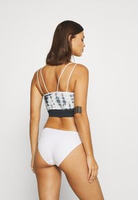 Schiesser 3PACK  - Fecskék - white
