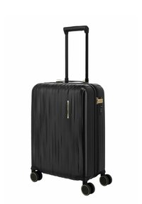 Maleta rígida negra con asa retráctil, cuatro ruedas giratorias dobles y cerradura lateral de combinación.