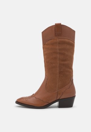 Stivali Con Frange Donna Naturasan HS-05-cognac – Colore Beige (Cognac), Taglia 45 UE