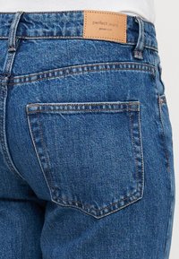 Gina Tricot Tall SCANDI  - Džínsy bootcut - blue