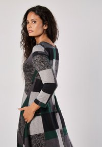 Apricot Gebreide jurk - green