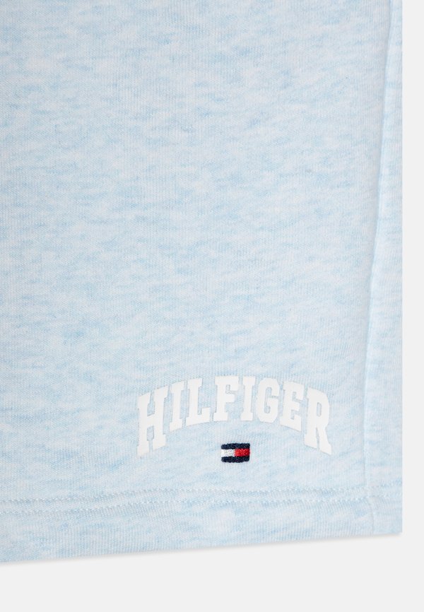 VARSITY UNISEX - Shorts2