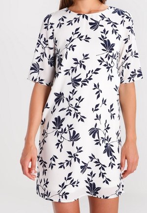 Vapaa-ajan mekko - off-white