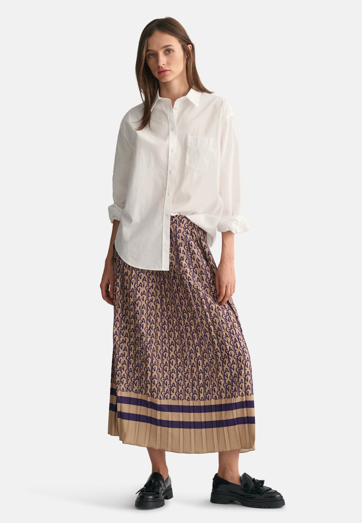 MONOGRAM PRINT