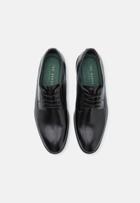 Ted Baker Šněrovací boty - black