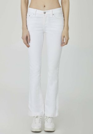 FALLON - Zvonové džínsy - white