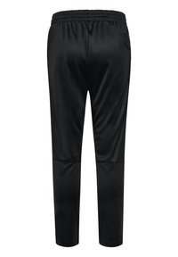 Czarne sportowe spodnie o gładkiej teksturze, elastycznym pasie i zwężanym kroju. Brak widocznych kieszeni i wzorów. Prosty design.