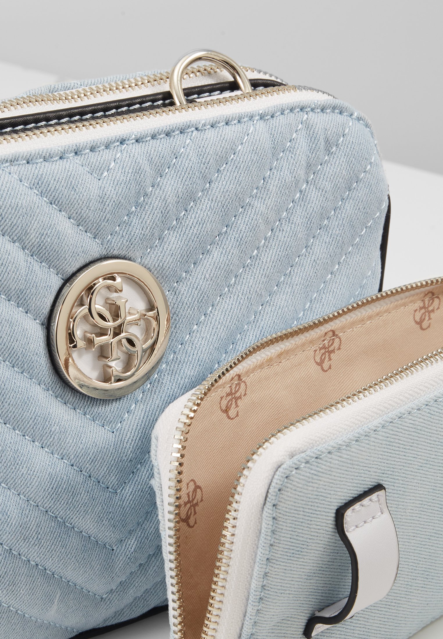 Guess BLAKELY STATUS CROSSBODY SET Skulderveske blue Guess BLAKELY STATUS CROSSBODY SET Skulderveske blue