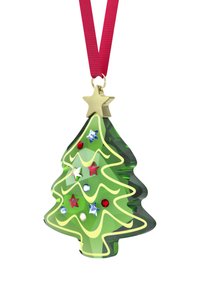 Zielona akrylowa ozdoba choinkowa w kształcie drzewa ze żółtą obwódką, czerwoną wstążką, złotą gwiazdą na czubku i kolorowymi kamieniami ozdobnymi w kolorze niebieskim, czerwonym i białym.