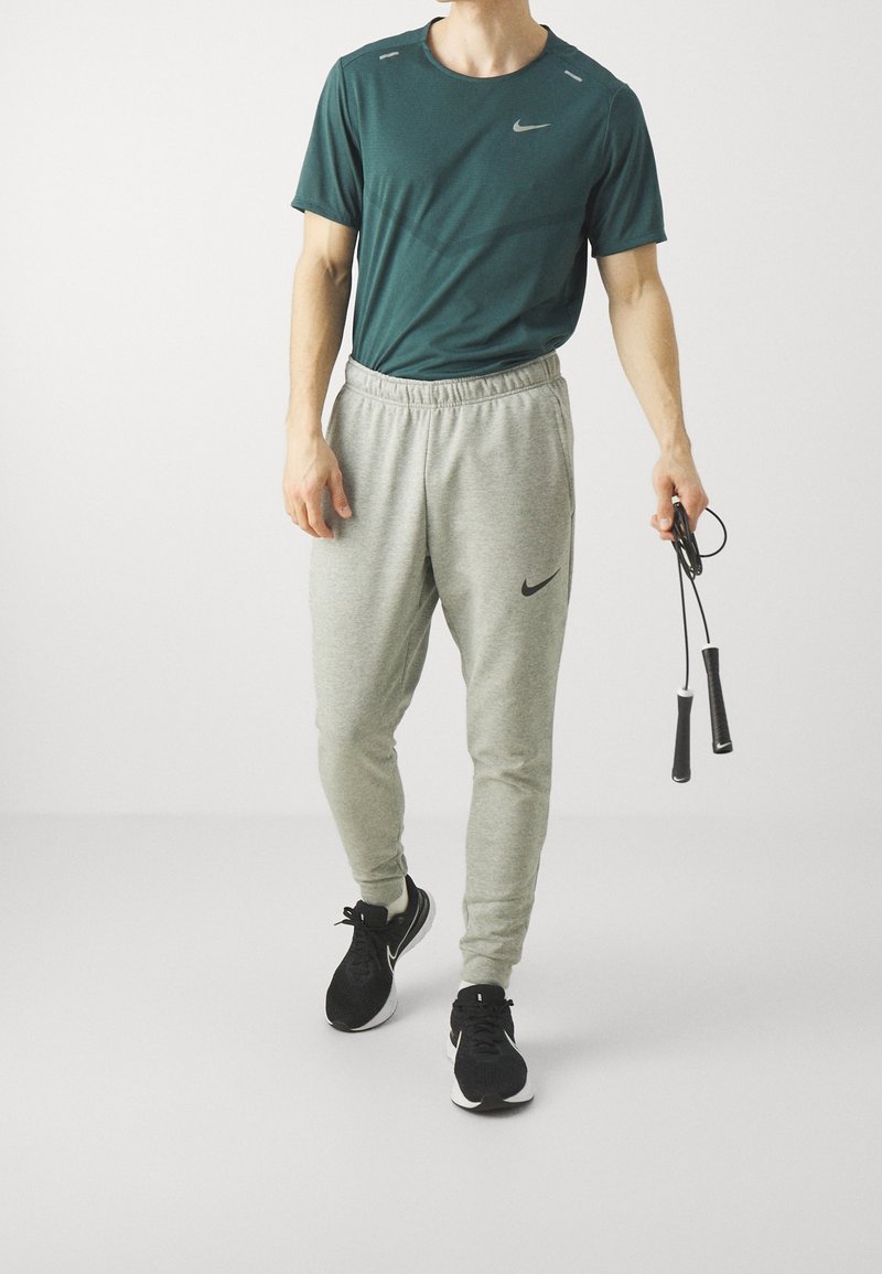 Pantaloni Sportivi Pantaloni Tuta Grigia Nike Uomo Nike