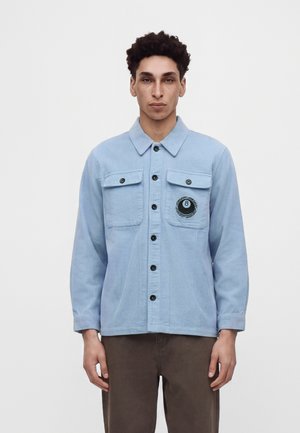 Santa Cruz, WINKOWSKI HACHI BALL UNISEX - Button-down blouse - ice blue