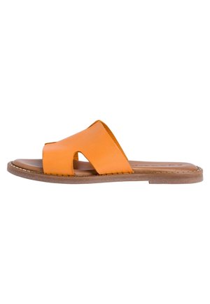 Tamaris Mules - orange