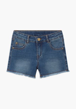 Niebieskie krótkie spodenki dżinsowe z postrzępionymi brzegami, zapinane z przodu na guziki, z szlufkami na pasek i w stylu z pięcioma kieszeniami.