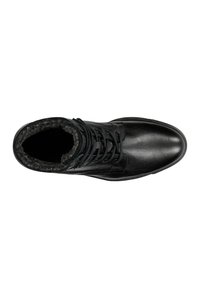 Stivaletto nero con esterno in pelle liscia, foderato in pelliccia sintetica e design tradizionale con lacci, occhielli in metallo e punta rotonda.