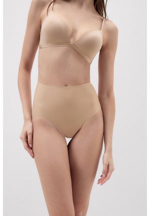 Intimissimi, RAW CUT - Figi