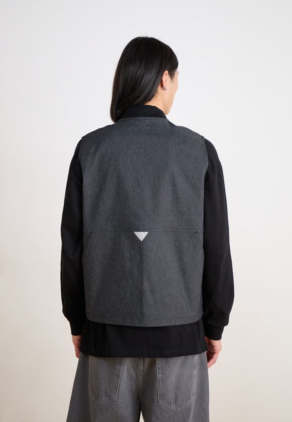 PATCHED LOGO WORK VEST - Waistcoat3