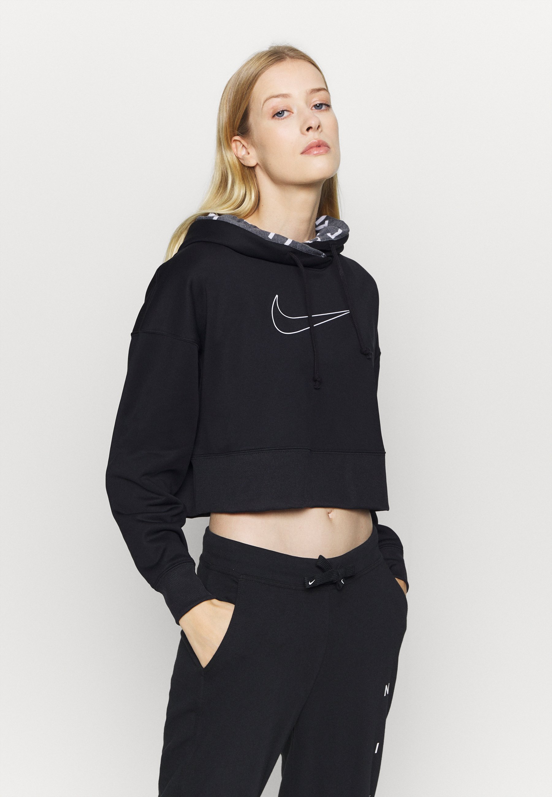 nike performance all in crop