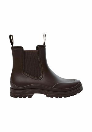 Sötétbarna bokáig érő esőcsizma elasztikus oldalpanelekkel, elől és hátul füllel, valamint bordázott talppal.