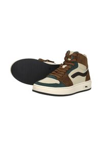 Hoog-top sneakers met bruine suède, crème leer en groene accenten. Rubberen zool met een gestructureerd oppervlak; veters voor een veilige pasvorm.