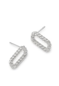 Silver snurrade ovala hängörhängen med en texturerad yta och en rak stift. Lättviktig design som är lämplig för vardagsbruk.