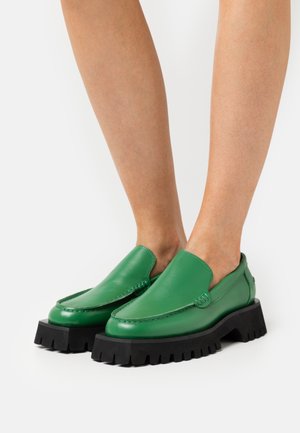 L37, Chaussons - green