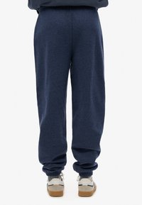 Superdry & Co ESSENTIAL LOGO JOGGERS - Pantalon de survêtement - princedom blue marl