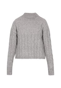 Pull en tricot gris avec un col montant, un motif en relief de type cable, des manches longues et un ourlet court.