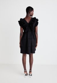 YAS YASRUNA RUFFLE DRESS  - Koktailové šaty/večierkové šaty - black