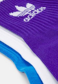 adidas Originals CREW  3 PACK - Șosete - bluebird/energy ink/white