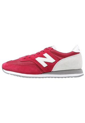 New Balance Baskets basses - bordeaux