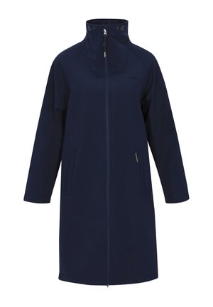 Abrigo azul marino con cremallera, cuello alto, mangas largas y bolsillos laterales. Confeccionado en una tela suave y texturizada con detalles de costura.