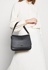 kate spade new york Håndtasker - black