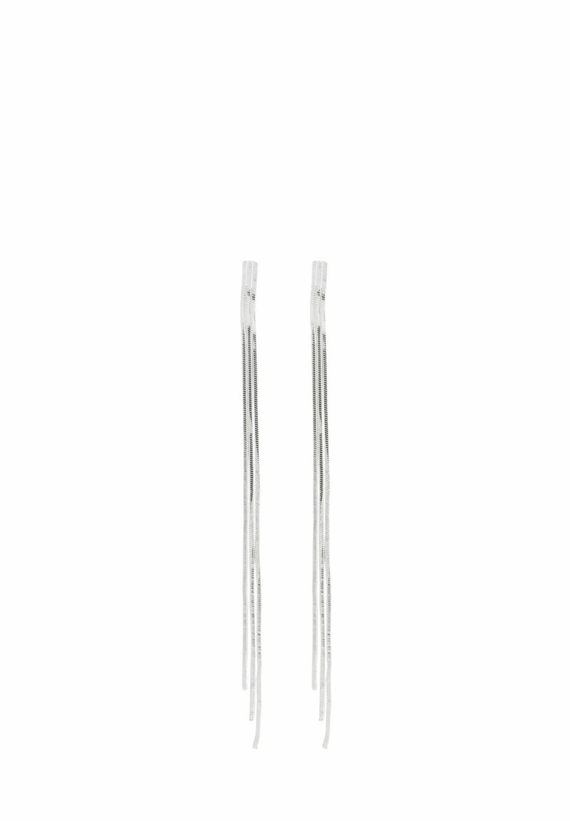 Sølvøreringe med lange, slanke, strukturerede stænger med en blank overflade, der viser et minimalistisk design og en aflang form.