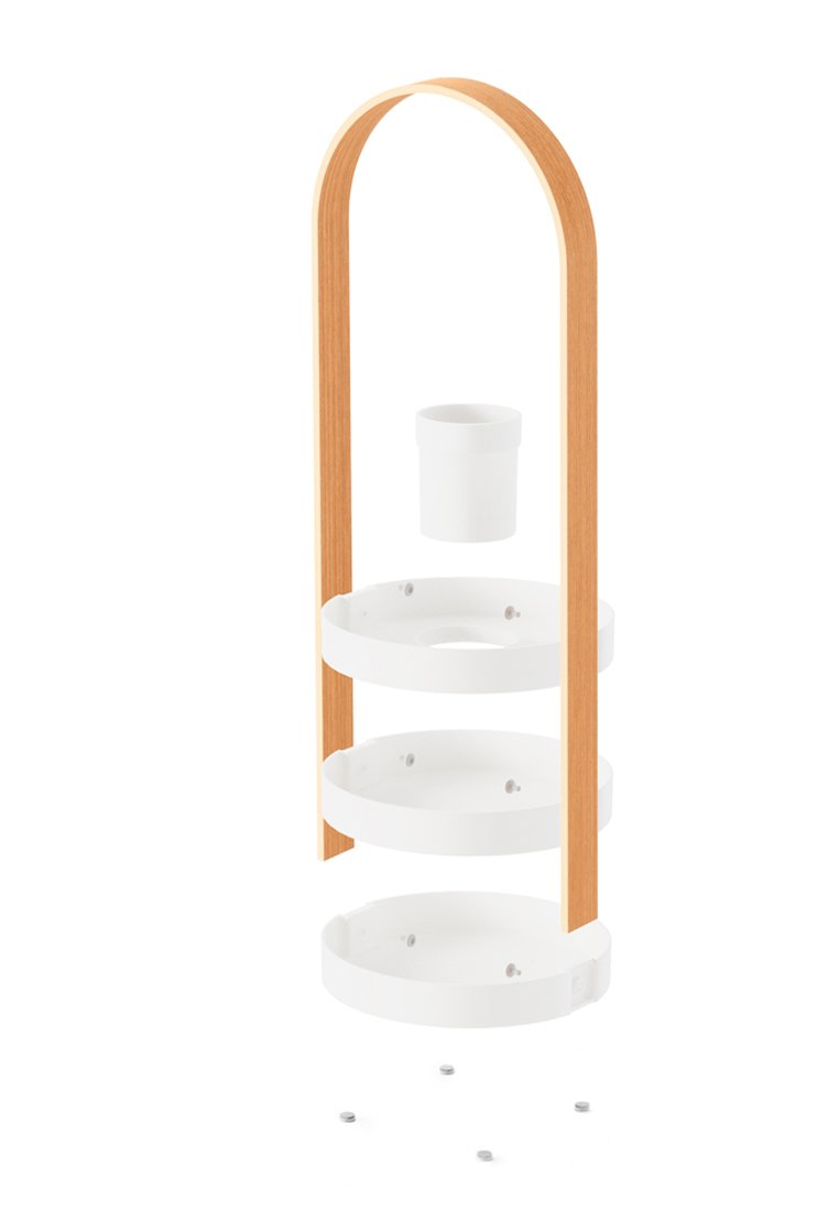 Dreistöckiges Regalsystem mit weißen runden Tabletts und einem Rahmen aus natürlichem Holz. Inklusive weißem Pflanztopf. Das erhöhte Design verbessert die vertikale Lagerung.