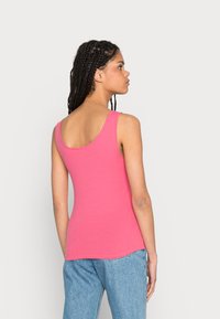 Pieces PCKITTE TANK - Top - fruit dove