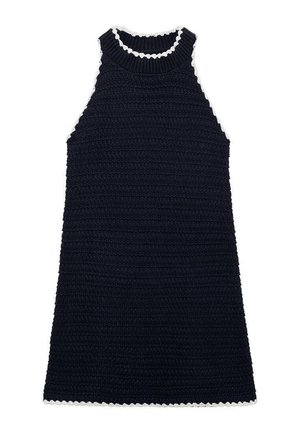 Marineblauwe gehaakte jurk met een hoge hals en een mouwloos ontwerp. Bevat witte scalloped afwerking langs de halslijn en de zoom.