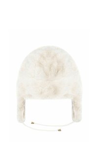 Sztuczny futrzany kapelusz w jasnym beżu z zaokrąglonym wierzchem. Posiada klapy na uszy oraz regulowane sznurki z złotymi akcentami na końcach.